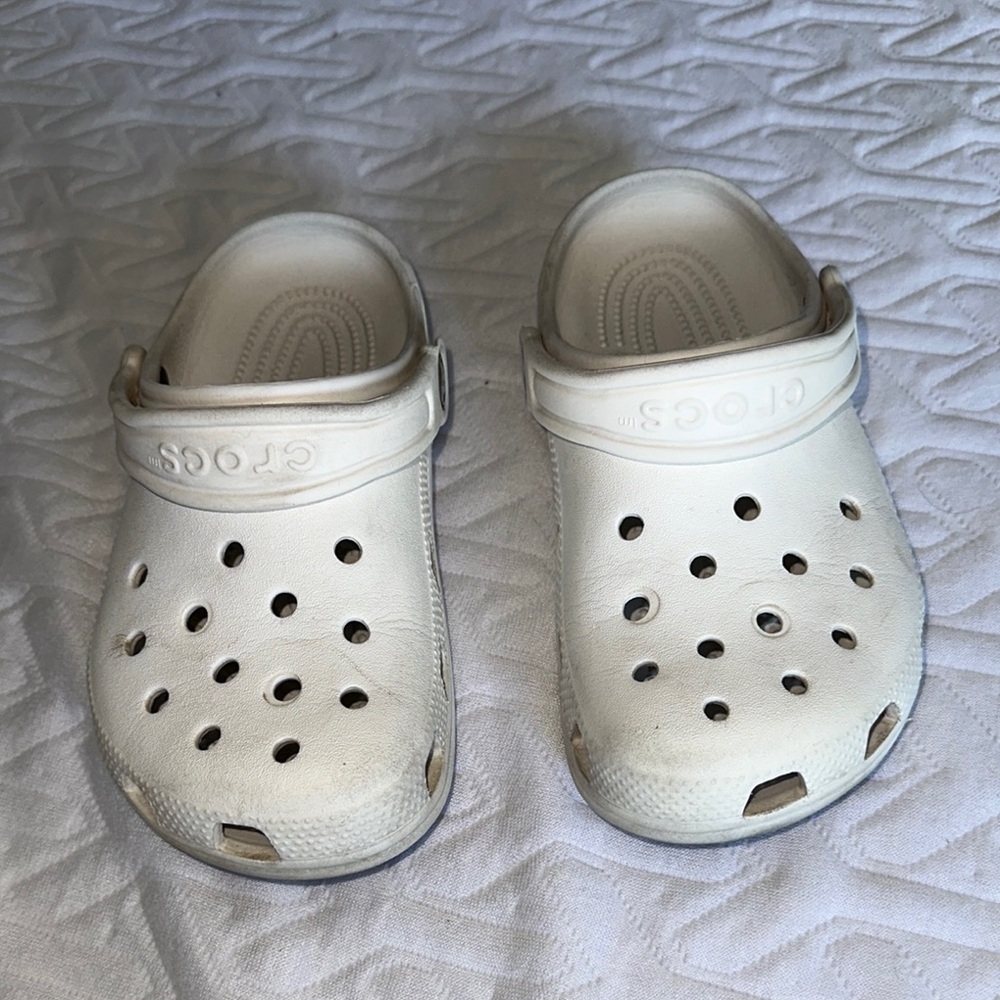 CROCS White Sandals Versatile and Comfortable